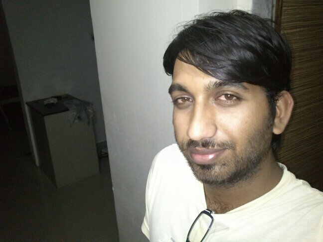 web developer - foody - movie lover - love dance - music - IT consultant - Freelancer