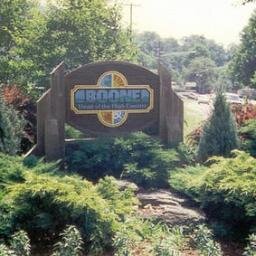 Send in your best pictures of Boone and the High Country to beautyofboone@gmail.com. Be sure to include your Twitter handle and some info about the picture!