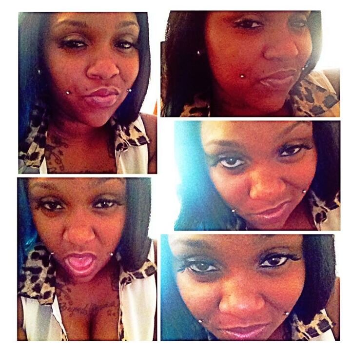 Team Bosslady.......#teamTATTED,#teamThick,#TeamGorgeous,#TeamPaid......being broke is 4 COWARDS so bitch tighten up......