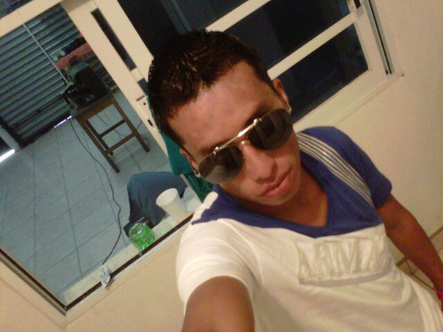 Buena onda y alegre