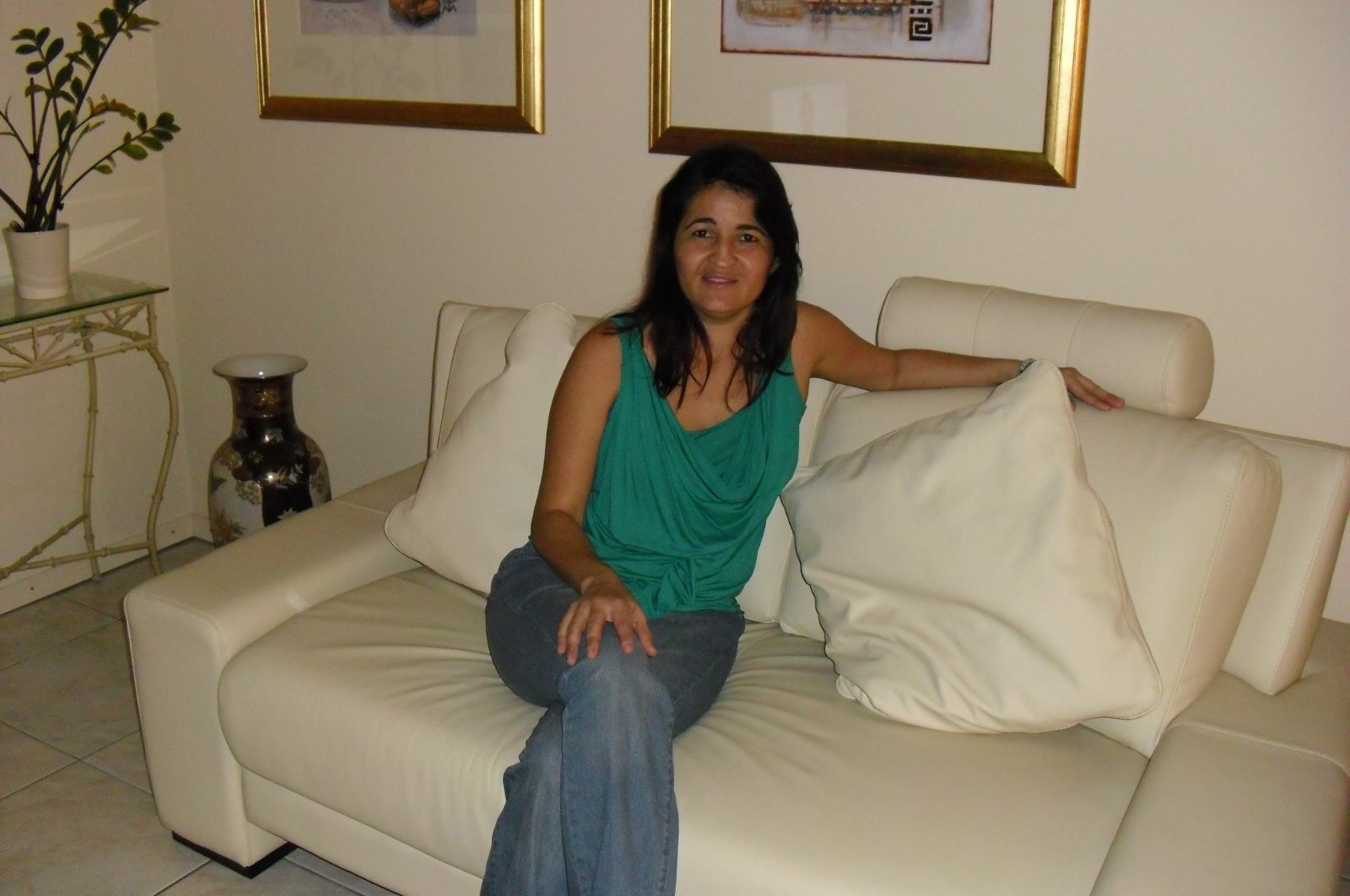 Claudiamary25's profile picture. 