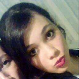 Sincera ↯ Amiga ↯ Única
/ @jorgeemateus s2 /