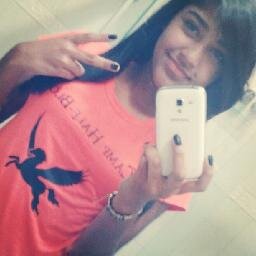 Brazilian, 14 years, chocoholic, small , my love Austin Mahone ,Cruzeirense  ♥ ,                                                     follows?