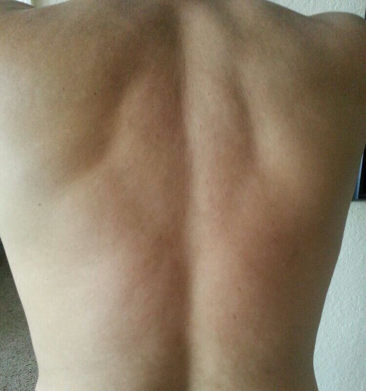 advertisementta's profile picture. I'm willing to get any company name tattoo on my back! Start Bidding! http://t.co/e1gJru88Bn