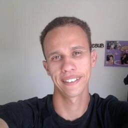 Aprendi que não posso exigir o amor de ninguém...
Posso apenas dar boas razões para que gostem de mim...
E ter paciência para que a vida faça o resto..