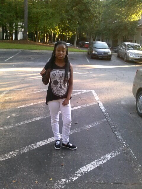 Im finna keep it 1k with ya follow mw n ill follow bck fo sure help me get up to 4k n ill give you shout out