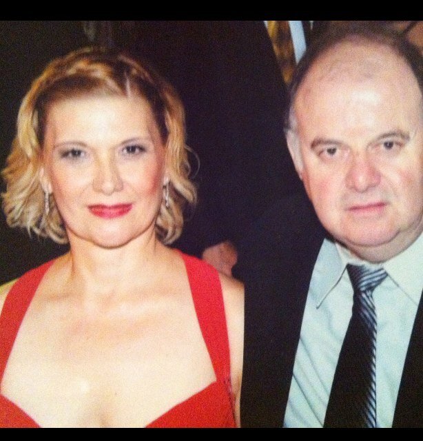 comsulrh's profile picture. Te amo esposa mia Laura eres mi vida entera