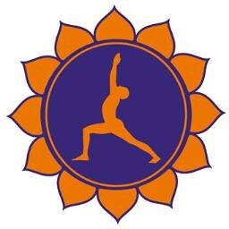 Soy Instructor de Yoga Iyengar, un servicio para el cuerpo y el alma de Iquique. Además promuevo el diálogo intercultural para una sociedad en Paz.