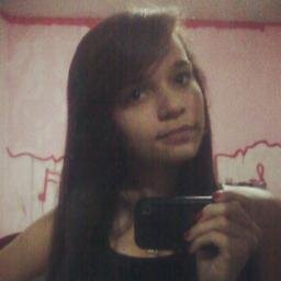 Numa moldura clara e simples sou só aquilo que se vê..