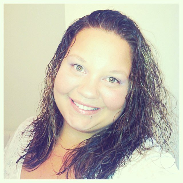 ThrownFitz09's profile picture. •22
•MARRIED
•TLOT
•YOLO✌