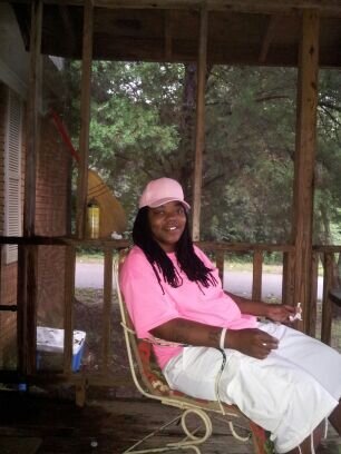 I LOVE MY LIFE AND THE PEOPLE THAT ARE IN IT. TWEET ME AND I'LL TWEET U BACK;-),,,,,,,CANDYLICKER;-),,,,,,