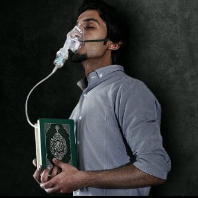 لا تنس {سبحان الله وبحمده، عدد خلقه، ورضى نفسه، وزنة عرشه، ومداد كلماته} (ثلاثاً).أكتب شيء يستحق القراءه أو افعل شيء يستحق الكتابه