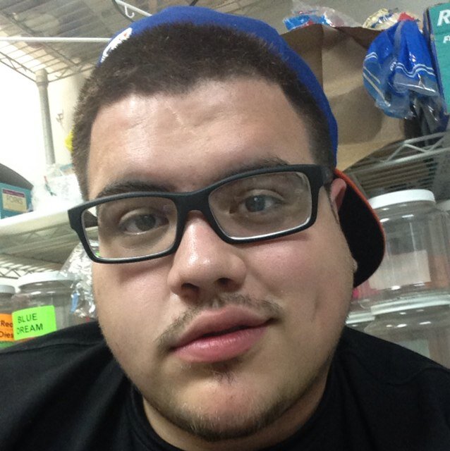 El_Bravio's profile picture. 21 years young and getting it living the life and everyday ready....you dont grind you dont shine