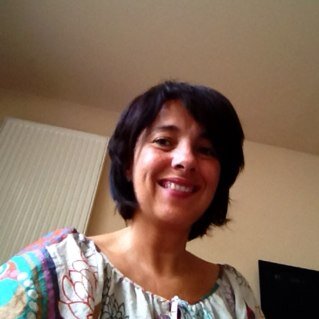 Directrice  commerciale AXA  Ile de France. AXA Assurance et Banque, le meilleur des 2 mondes !