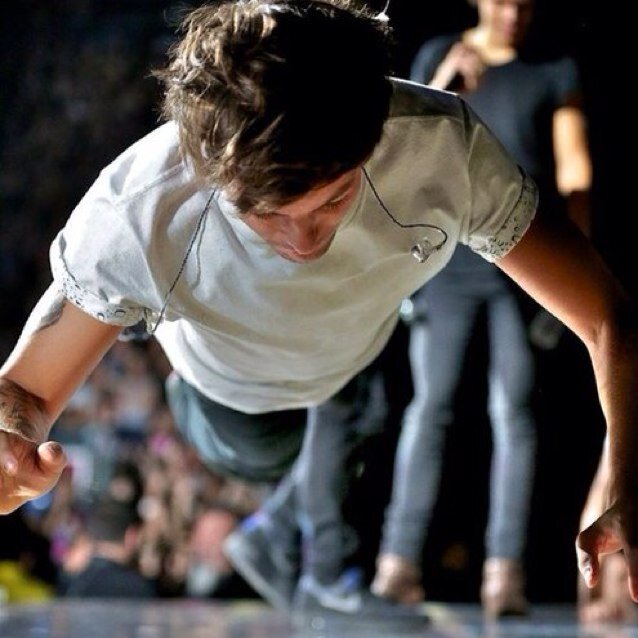Iouis_tomlinson