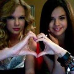 Selena Gomez is the disney Queen *-* she is my idole 3