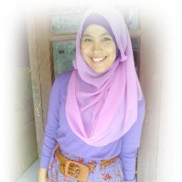 13101995⌣i love Allah,my fams friendship & hello kitty⌣LULUS UN 2013⌣I hope to enter state university jakata .. Amiiin