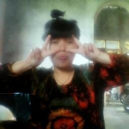 No care about love but, I love all  people around me. I love you my boyfriend. I'll be yours forever. Rofit Indrawan :*