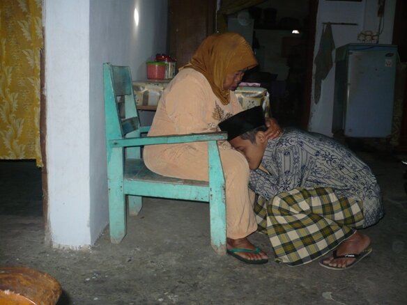 I'm not Limited Edition , I'm just a Failed Product | Hoc mihi satis est | Come on.. Shoot me botch!! | Hodie mihi, cras tibi | Hoc est me (⌣́_⌣̀)