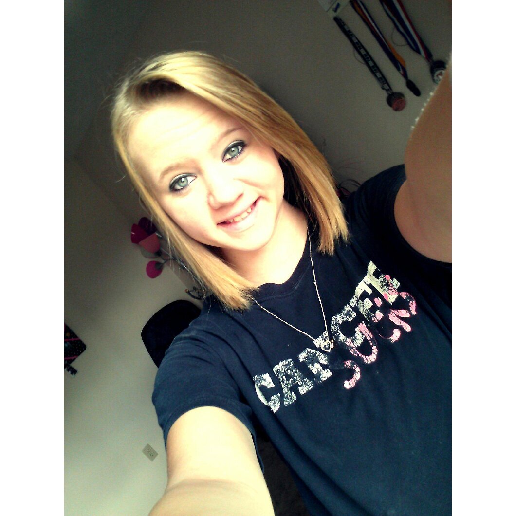 love_amber97's profile picture. 16 | sophomore | Northside |