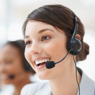 Hotline TKT Maids. Tôi luôn muốn giao tiếp, trò chuyện, hỗ trợ để giúp đỡ khách hàng những điều nhỏ bé nhất, mang lại cho họ sự thoải mái, vui vẻ và hạnh phúc