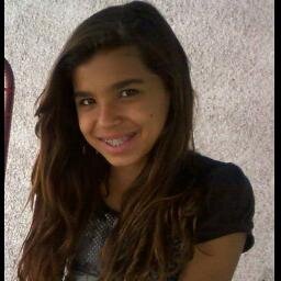 Sou como remédio,respeite a dose e serei a sua cura exceda o medicamento e serei o seu pior veneno!!!*!*