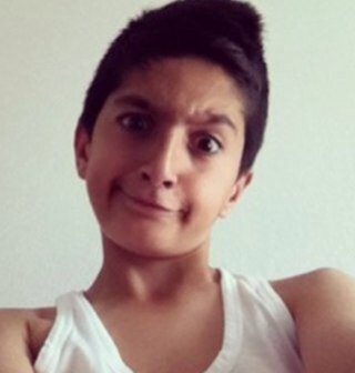 Faisal Abdulrahman , 15years , I proud because i muslim , افعل كل ما انت مقتنع به ♡