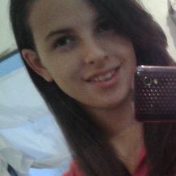 Oi =)... Quem sou?uma adolescente com ideias feitas não mudo só as amadureço,cruzeirense ,curto musica boa, a segue ai e descobre mais blz?