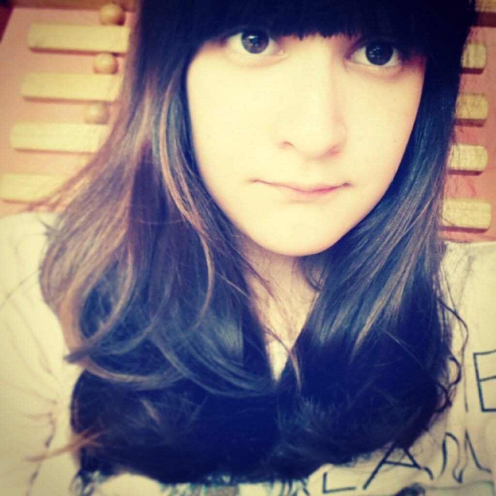 INSTAGRAM: @meninaxadrez - One Direction = Vida. - (: