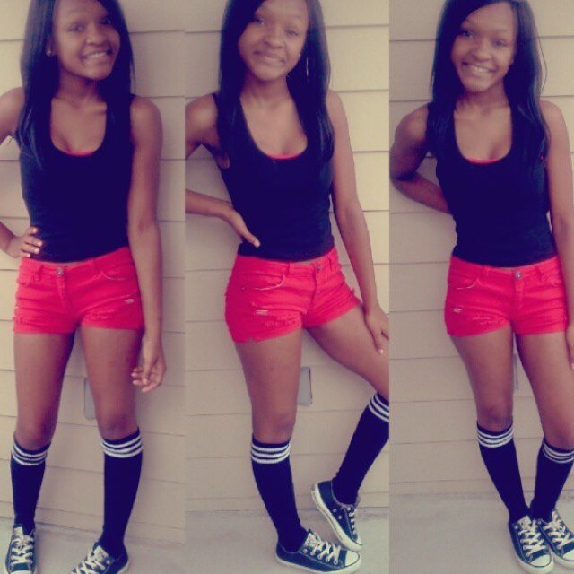 Im a Bad Bisshhhh .. Pretty Faceee & thick as shiiit !! but eee Follow me. IG: Xoxo_tiannaa ---- Facebook: Anna'Marie Washington :)