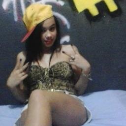 Me afastei de pessoas que achei que seriam para sempre. Me aproximei de outras que nunca pensei em conhecer. Realmente, o mundo dá voltas.