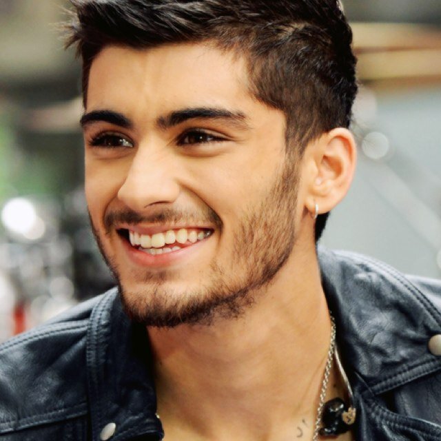 zaynsgurl_'s profile picture. Idk what people write here .