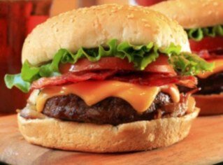 Lo mejor en comida express Shawarmas Hamburguesa a la Parrilla Pincho de pollo y Lomito a las Brasas c/Cremas y Perros Solo acercate y Prueba. Te Esperamos!