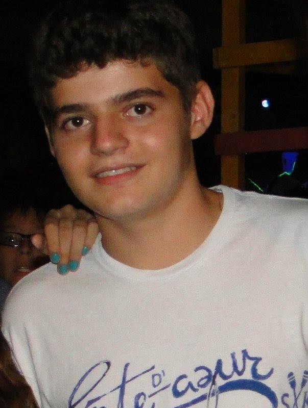 Flamenguista,Leonino,Sou uma Pessoa impulsiva e desorganizada,Sarcástico, irônico, observador..

http://t.co/g22yxOX371