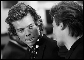 Welcoooome ! @HarryxLouisx #E ; @DaaanceWithMe #L ; @acatchinglouis #O