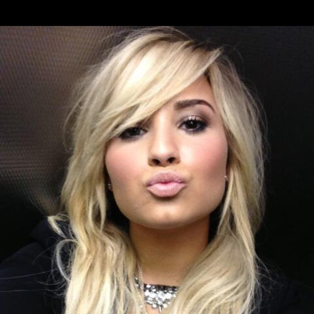 SoyDemetriaL's profile picture. ••Vive tu vida, ignora a los que te hagan daño••