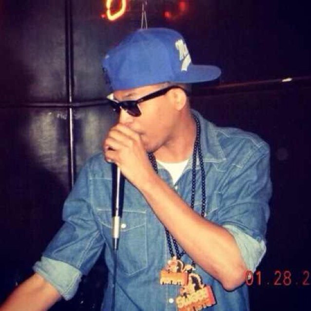 The Official @DaTwinPrince FanPage on Twitter ----- Genre: Hip-Hop/R&B/Techno ----- Check out new song on Itunes ~Talk Money Got Swagg~ #ShowSupport #DTP