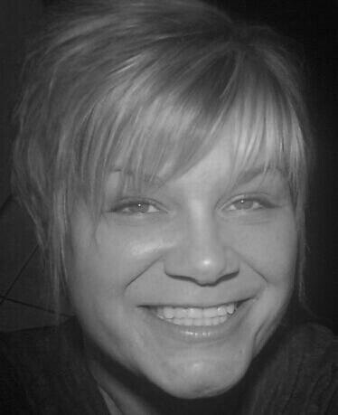 JulieADrew's profile picture. 