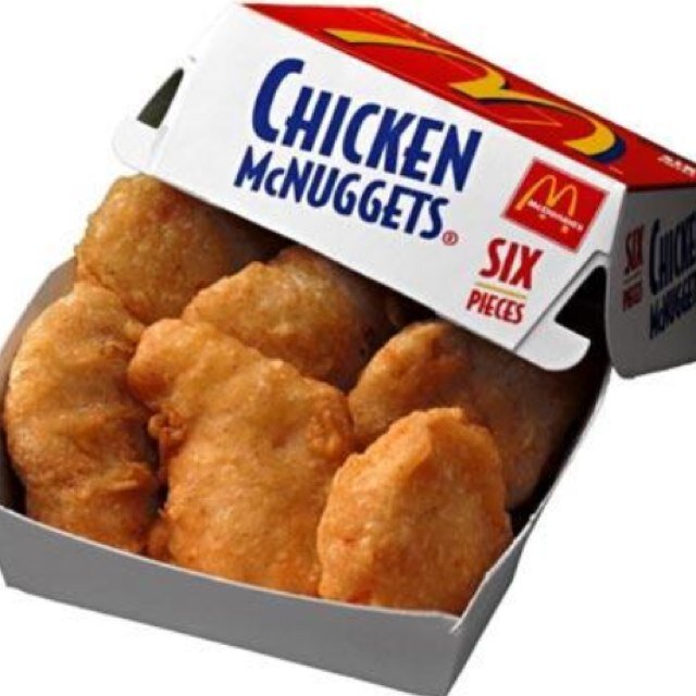 ChickenProblems's profile picture. cluck cluck cluck bitchez