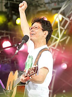 kokoro_house373's profile picture. ギターを弾いて好きな南こうせつの歌を歌ってる時が、一番楽しい親父です。