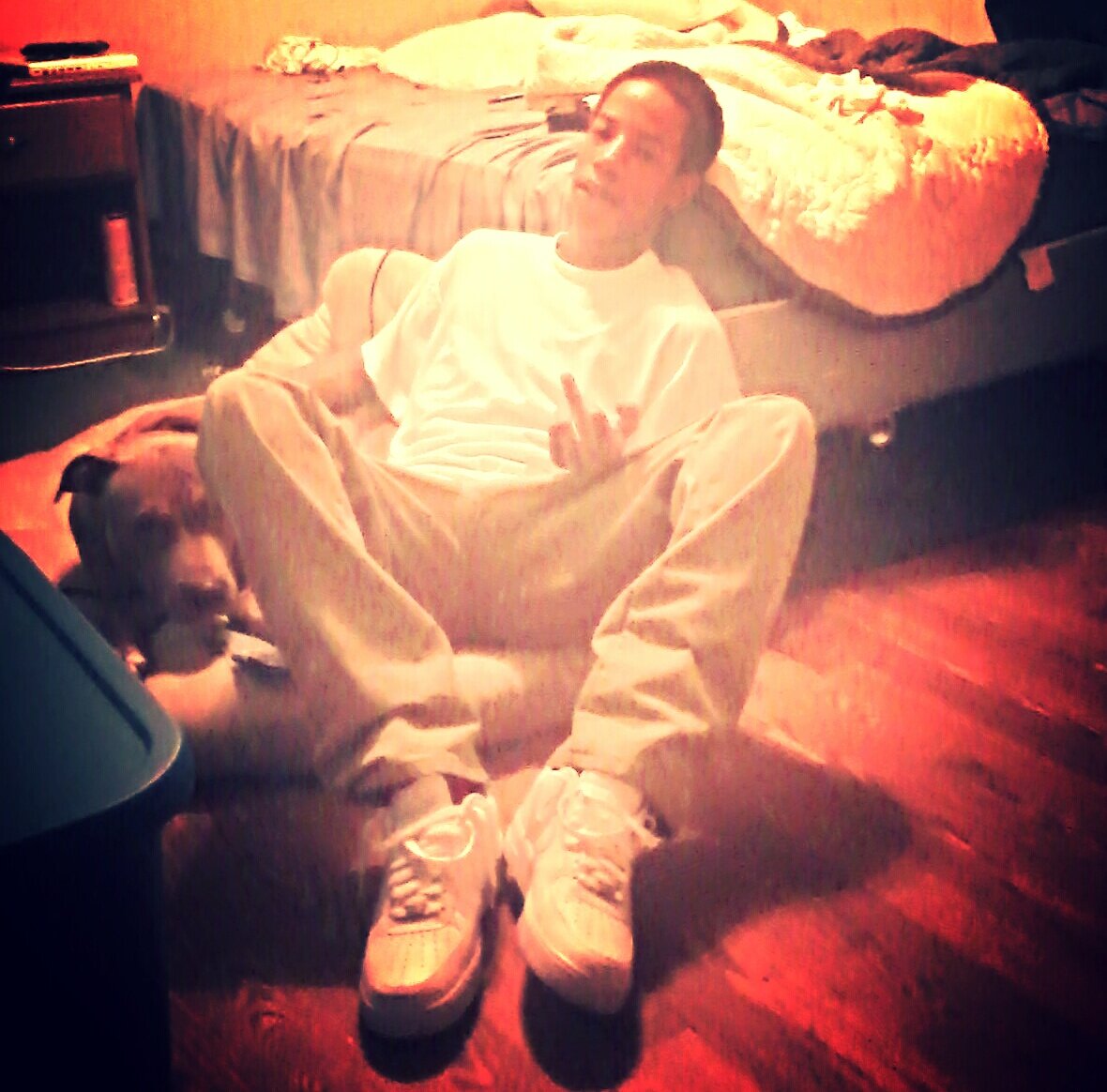 I wanna complete my dream & come the BEST Rapper Alive fuck what yu talkinq bout So if yu believen me follow me if you doubt me then Fuk Yhu
