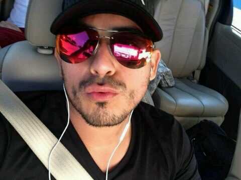 soy una fan que ama a @espinozaoficial