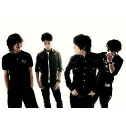 海外から絶賛の嵐！外国のファンの声を和訳して御届けします！http://t.co/TyHHtH5DYB