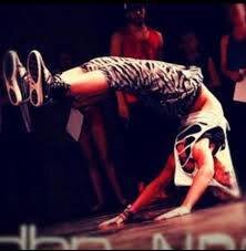 My name is Taylor.  I play sports. Im a cheerleader. I love hanging out with friends. I love Chase ;)