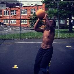 starting a baller young heading up little by little dont hate cause i love the game NBA my dream is i will chase my dream