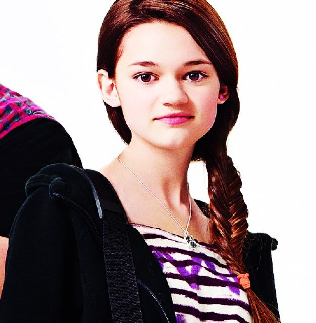 ItsMelissaBing's profile picture. I'm Melissa, also known as 'The Hacker.' I love technology, i bring my laptop everywhere I go. I'm Griffin's Sister.