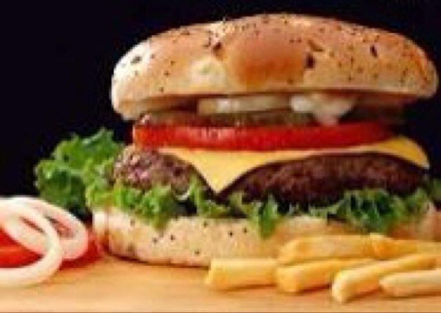 LAS MEJORES HAMBURGUESAS AL SUR DE LA CIUDAD/AV MUYUGUARDA FRENTE A LOS ARCOS DE BARRIO 18/COL DEL VALLE (prox)/contacto: luiguirockets@hotmail.com