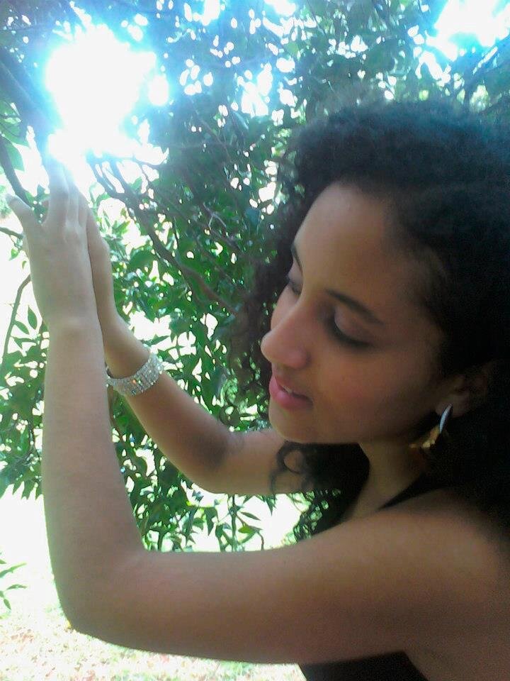 ''Pedras no caminho? Guardo todas, um dia vou construir um castelo...''