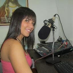 la musica es con lo unico que nos podemos desahogar ... PRODUCTORA  COLOMBIANA..