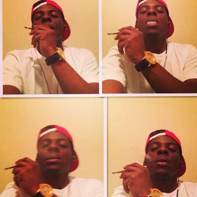 #TEAMFOLLOWBACK #061 #MME #MONEYBAG FOR COLLABS OR VIDEOS EMAIL ME @SMITH.TERRANCE@GMAIL.COM
MANAGERS HIT ME UP TOO